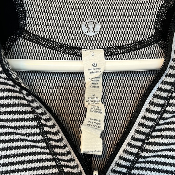 Lulu top - Picture 2 of 2